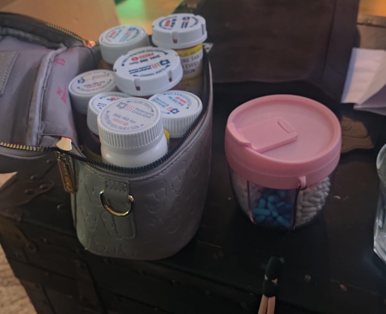 AMOOS Cute Pill Dispenser with 7 Compartments, Pill Bottle Organizer with Anti-Mix Design, Portable Pill Organizer for Travel with Wide Mouth for Easy Access, BPA-Free Patented Pill Container, Pink customer photo 2