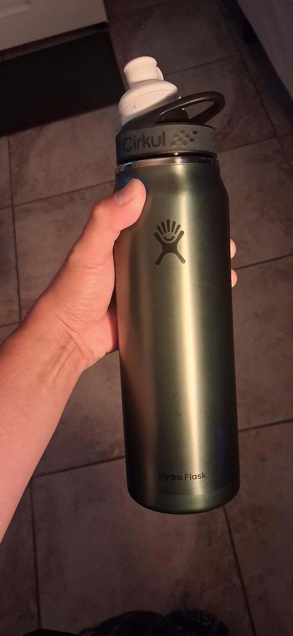 Hydro Flask 24 Oz Lightweight Trail Series Wide Flex Cap Serpentine - Hiking Water Bottle customer photo 1