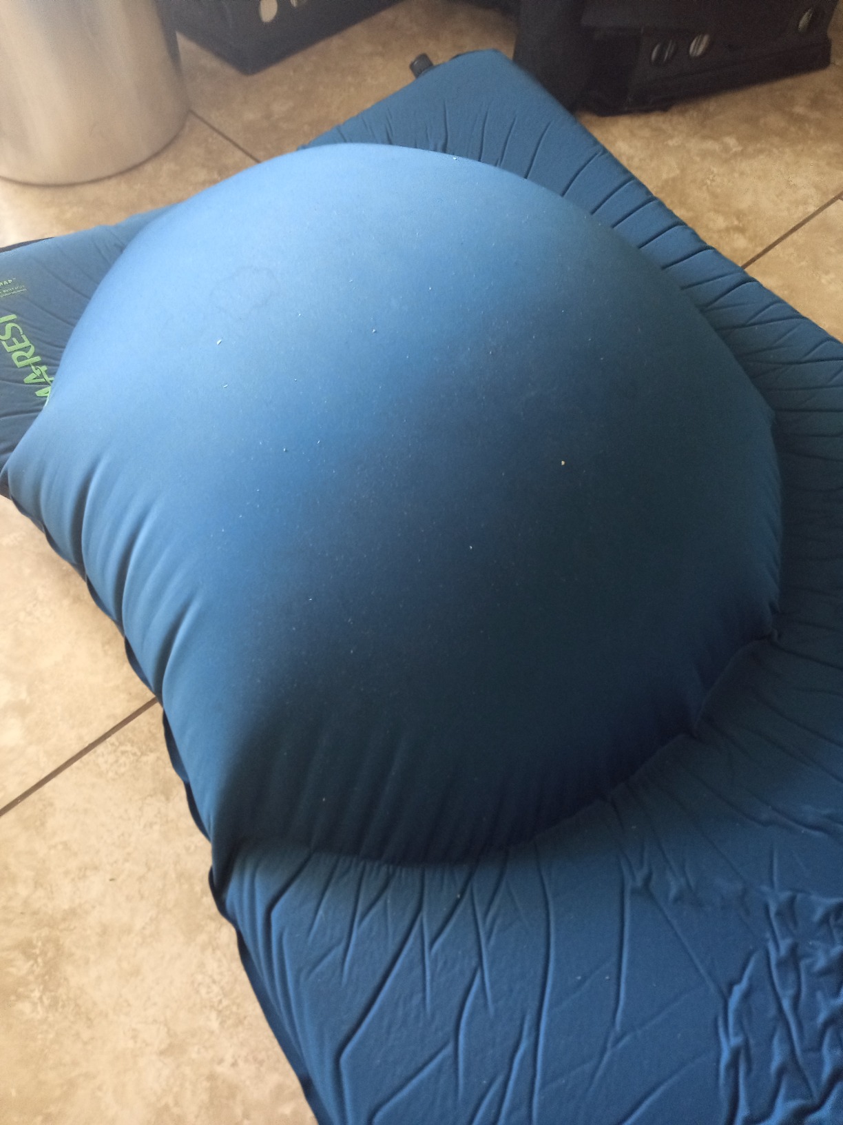 Therm-a-Rest LuxuryMap Self-Inflating Foam Camping Sleeping Pad, X-Large - 30 x 77 Inches customer photo 2