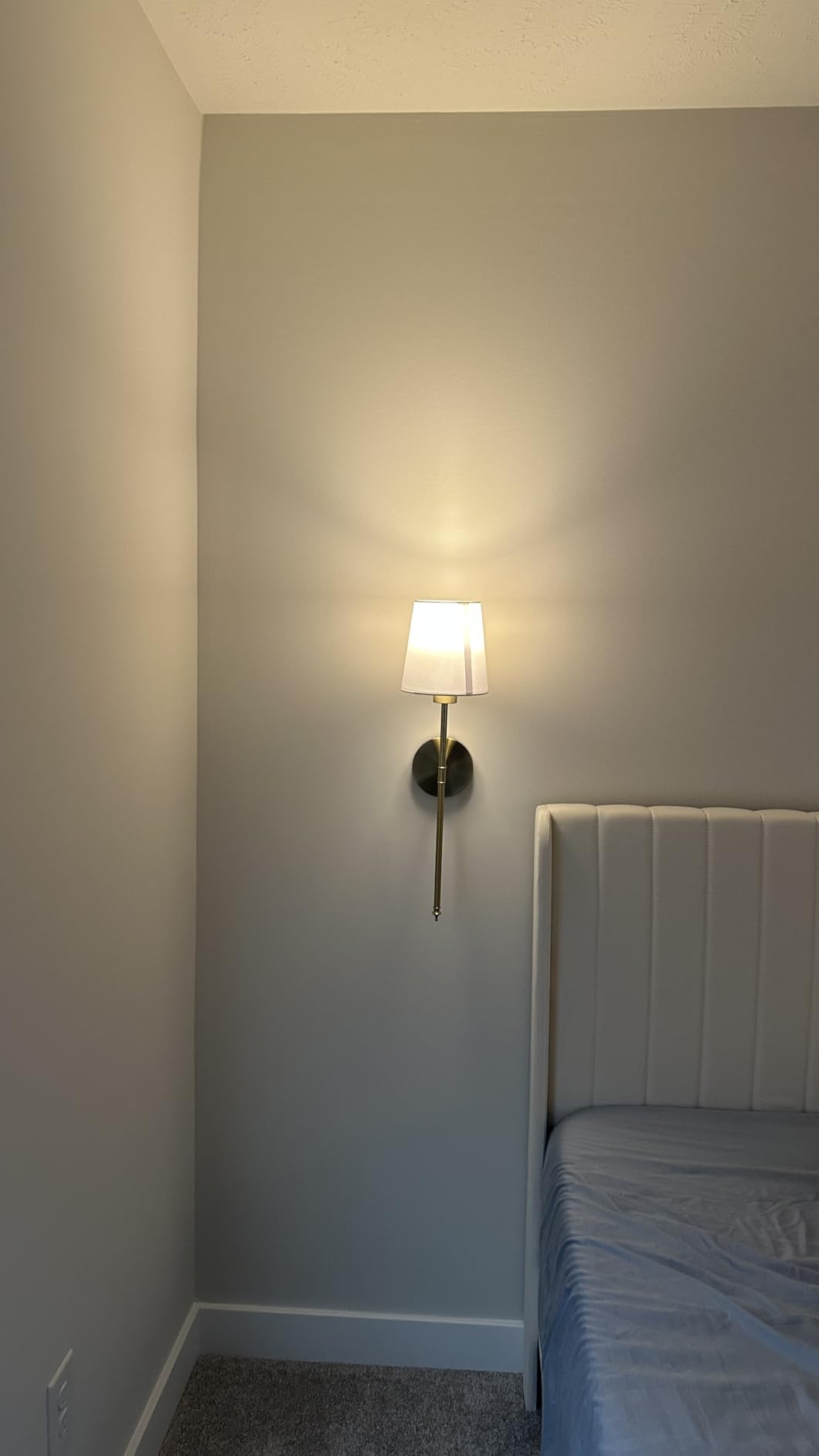 NIORSUN Battery Operated Wall Sconce Set of 2, Gold Rechargeable Wall Lights with 10400mAh Dimmable Bulbs and Remote, 10 Colors Wireless Wall Lamps for Bedroom Living Room Hallway Decor customer photo 2