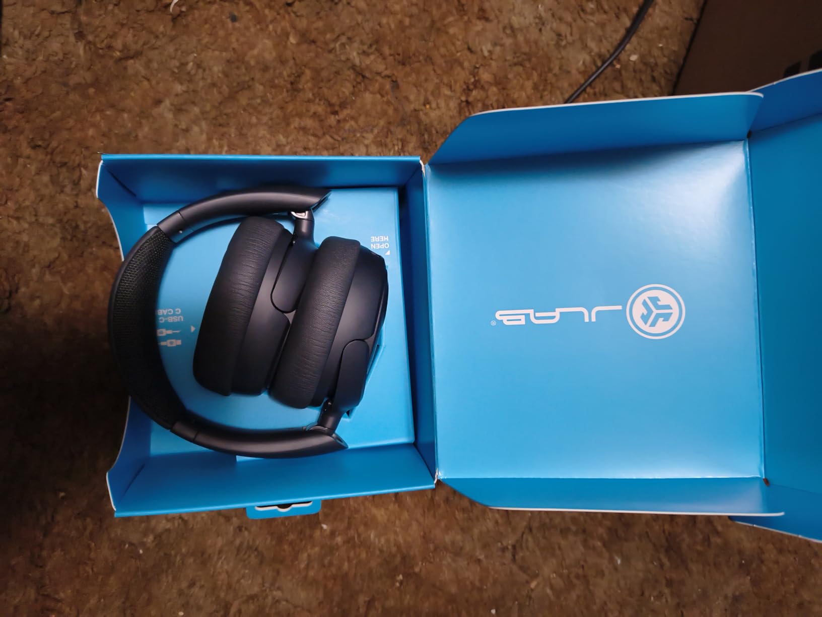 JLab, JBuds Lux ANC, Over Ear Headphones, Active Noise Cancelling, Bluetooth, Spatial Audio, Sage customer photo 2