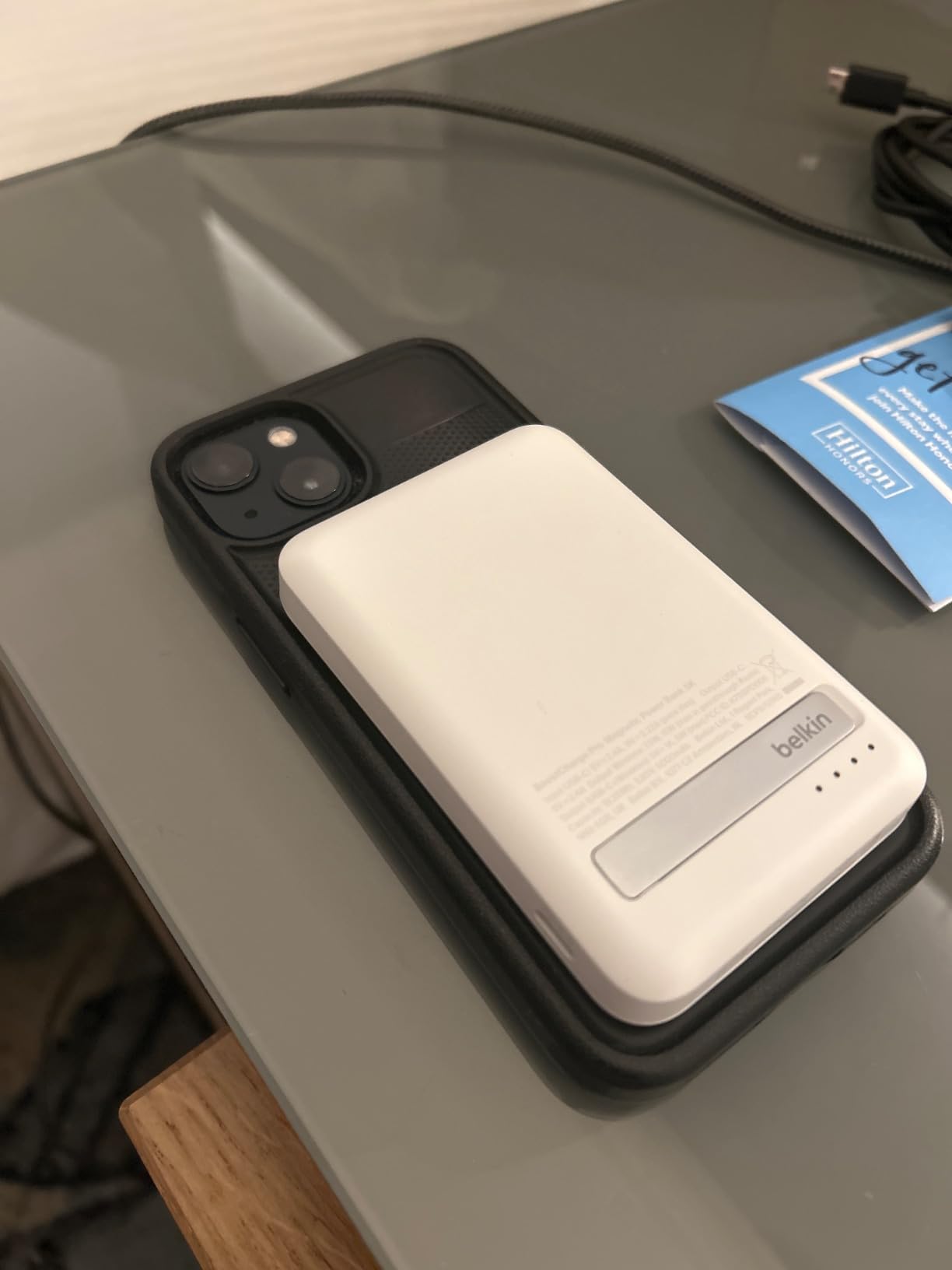 Belkin Portable Charger, Wireless Power Bank 15W 5000mAh w/ Qi2, MagSafe Charger + Built-in Pop-up Kickstand - iPhone 17, Air, Pro, Pro Max, AirPods, Apple Watch, Google Pixel 10, etc. - Black customer photo 2