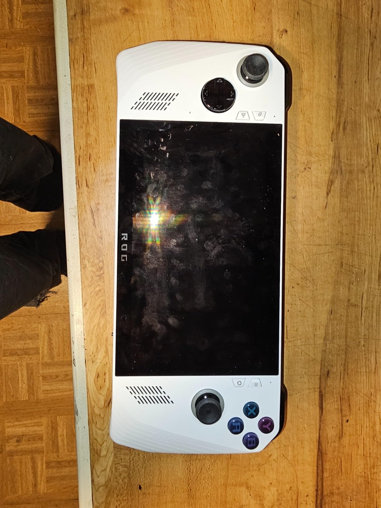ASUS ROG Xbox Ally Gaming Handheld 7 inch 120Hz Touchscreen IPS Display customer photo 1