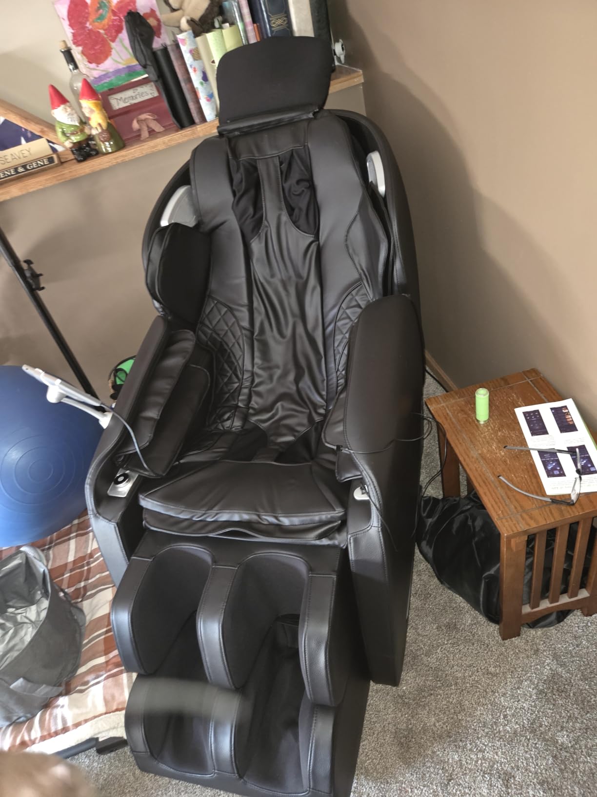 Real Relax Massage Chair Full Body with Unique Phone Controller, Heart and Blood Measurement, Zero Gravity 3D SL-Track Recliner with APP Control, Child Lock, Pause Button, Back Pad, Favor-06, Dark Brown customer photo 2