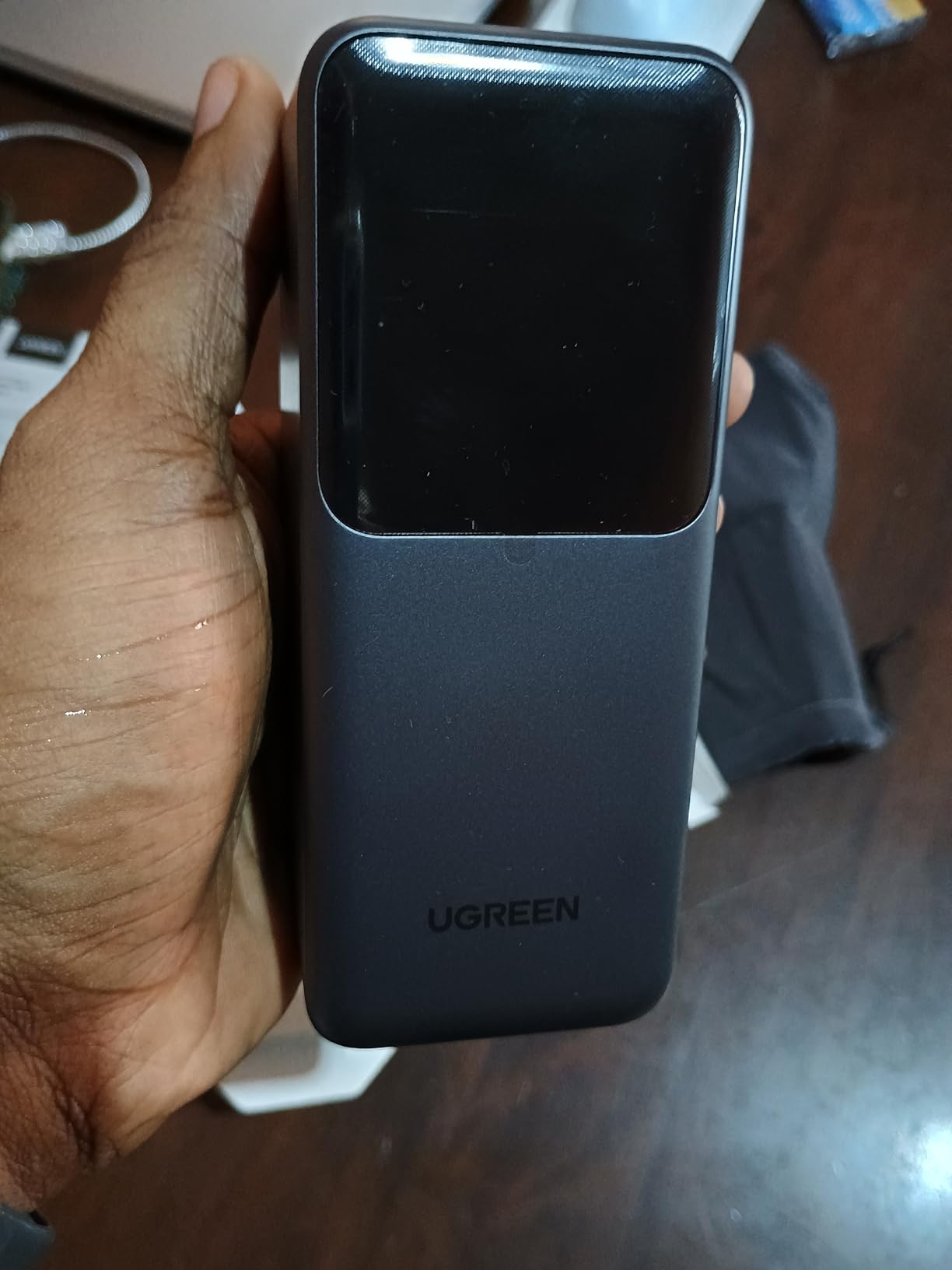 UGREEN Nexode Power Bank 20000mAh 130W Portable Charger 72Wh PD Fast Charging 3-Port USB C Battery Pack with TFT Smart Display for MacBook/iPad/iPhone 17/16/Samsung S26 and More customer photo 2