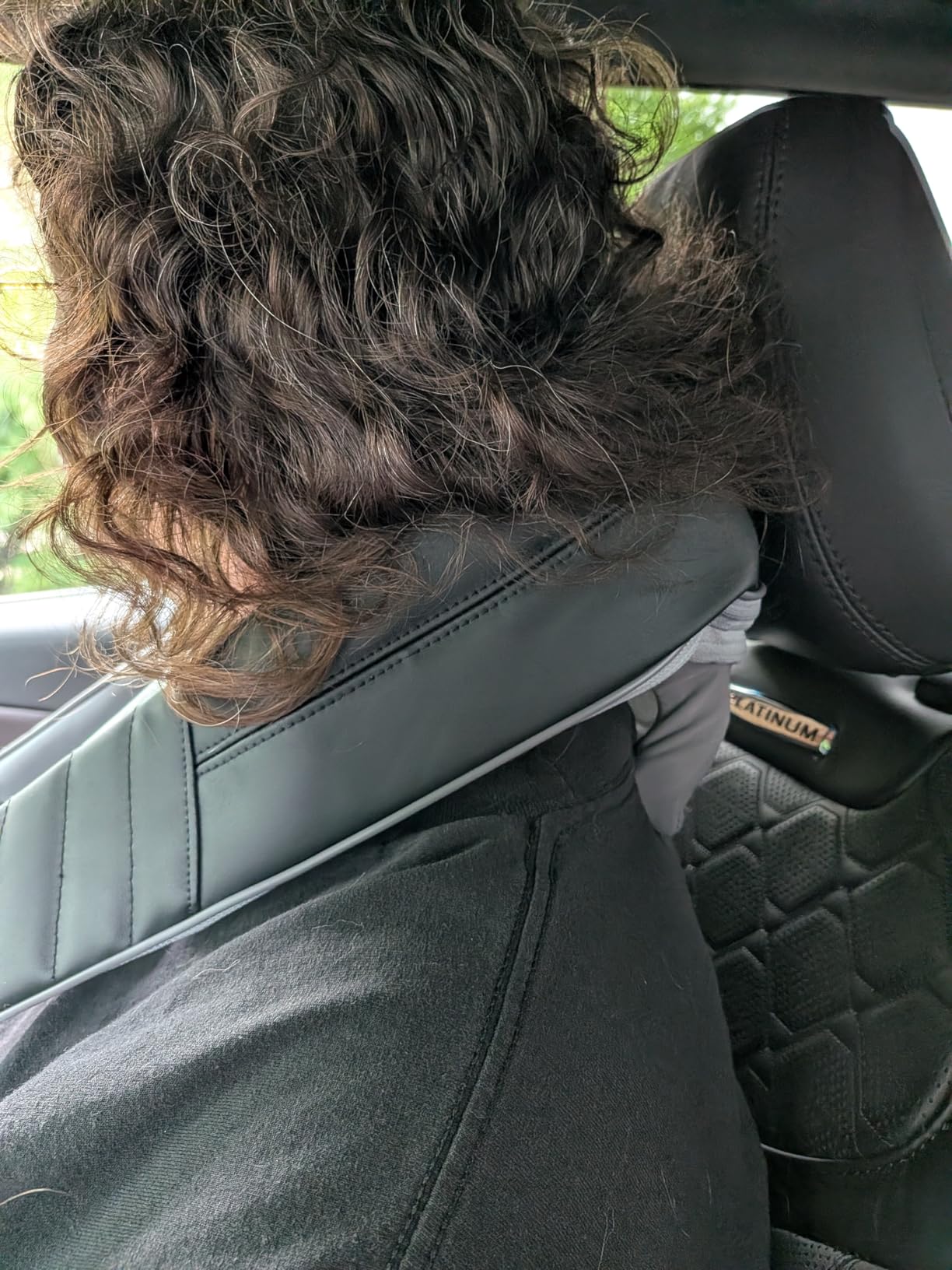 COMFIER Cordless Neck and Shoulder Massager with Heat, Wearable 4D Shiatsu Deep Tissue Kneading for Desk Workers and Drivers, Hands-Free Straps, FSA HSA Eligible customer photo 1