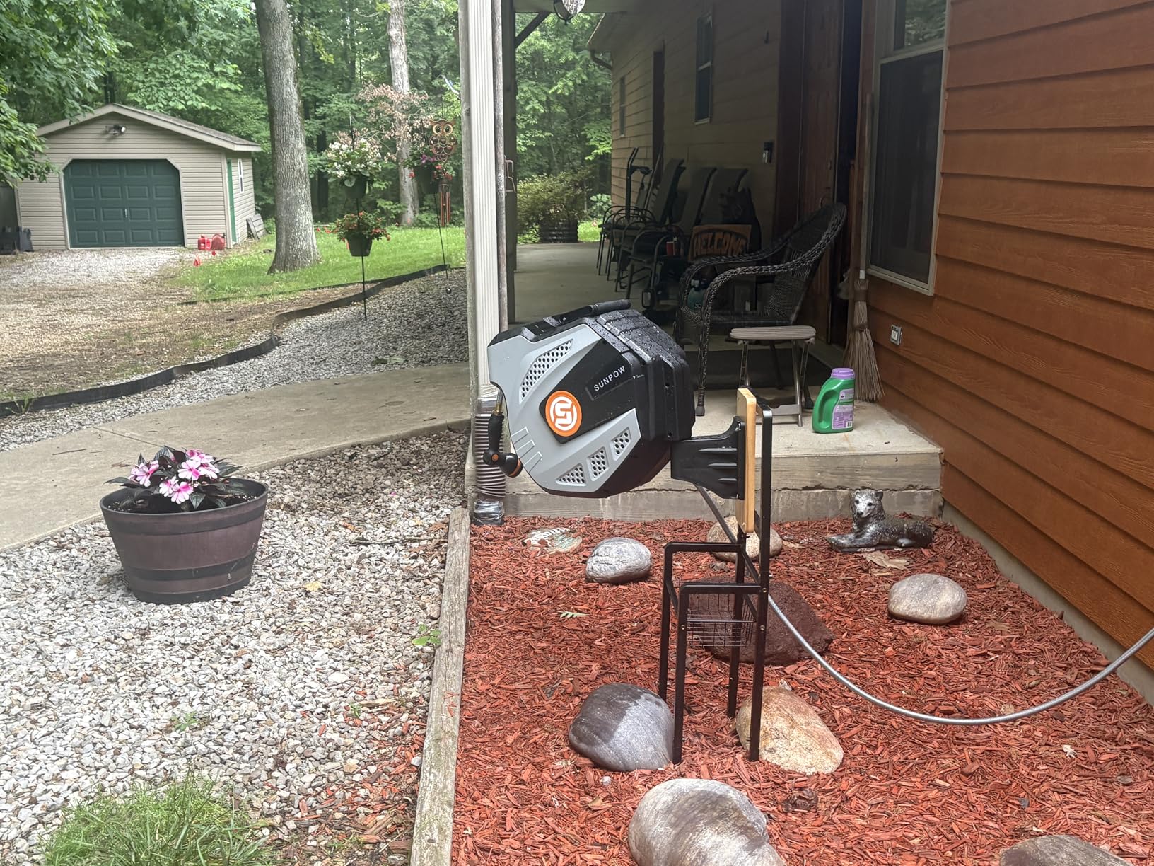 SUNPOW Retractable Garden Hose Reel - 1/2 inch x 50ft Heavy Duty Wall Mounted Hose Reel with 3/4 inch Brass Fitting & 10 Sprayer Nozzle - Any Length Lock, Auto Rewind System, 180 Degree Swivel Bracket- Grey customer photo 2