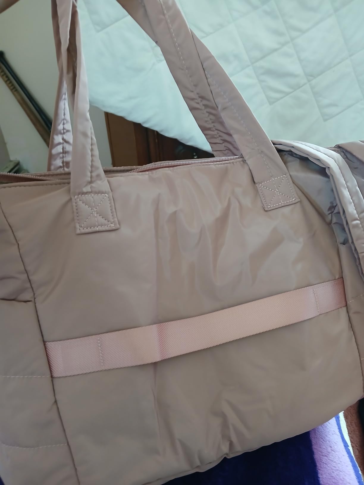 BAGSMART Tote Bag for Women, Lightweight Puffy Tote Bag with Compartments, Shoulder Bag Handbag for Travel, Work, Gym customer photo 2