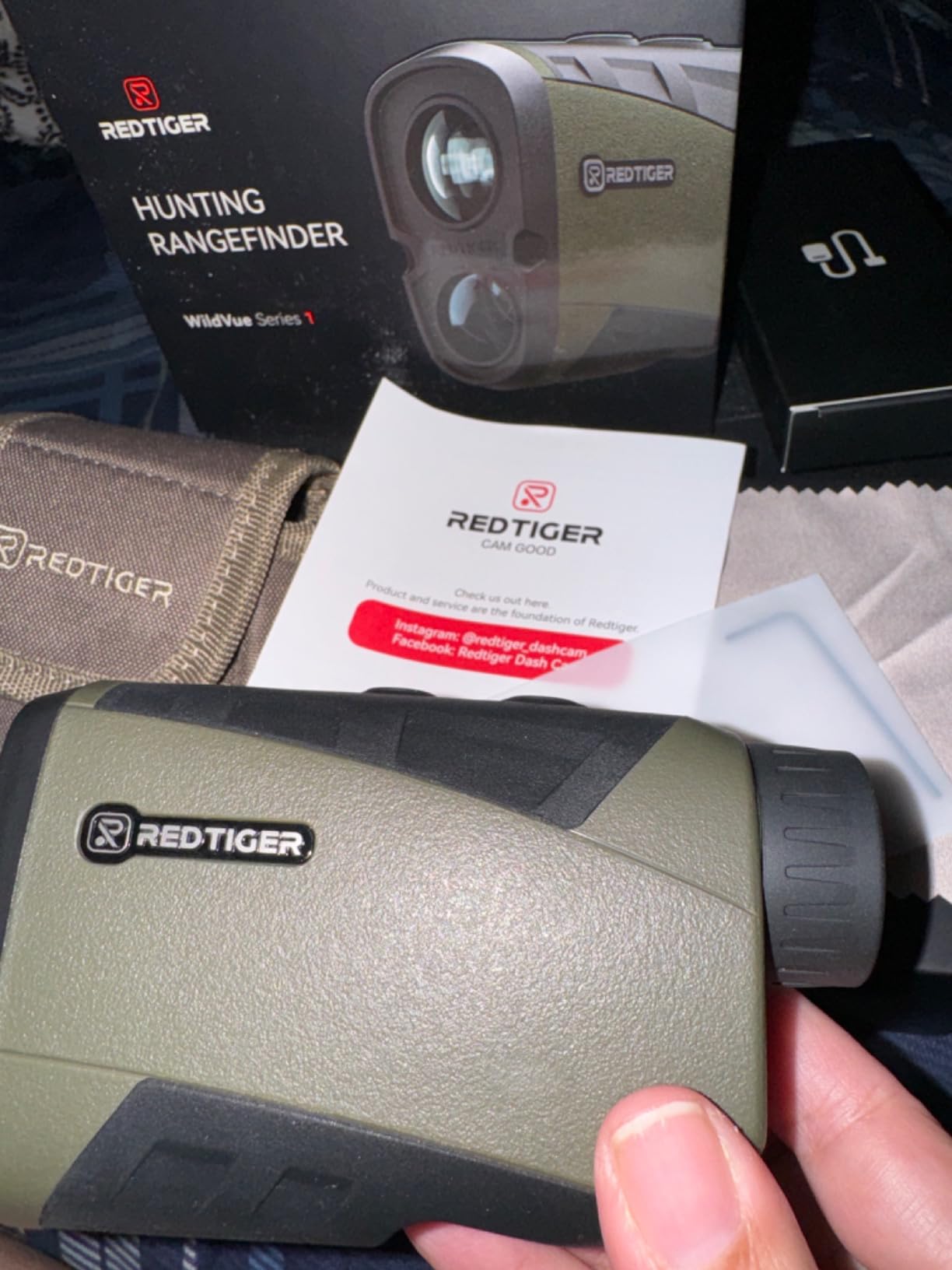 REDTIGER Range Finder for Hunting, 1600 Yards Laser rangefinder, 7X Magnification, Clearer and Accurate on Angle&Speed Measurement, Waterproof, Rechargeable for Bow Hunting, Shooting, Archery customer photo 1