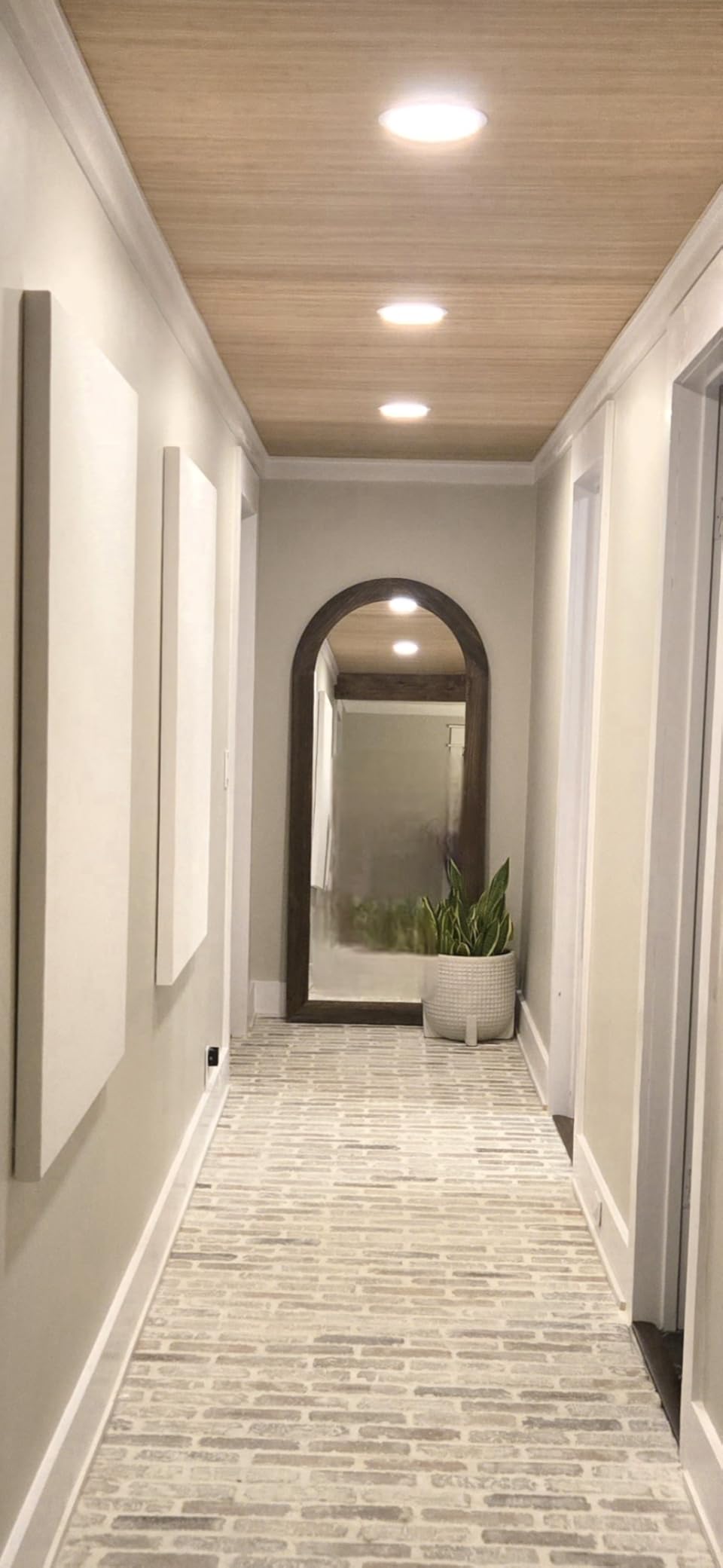 ZHUNFA Arched Full Length Mirror with Solid Wood Frame, 71x32 Farmhouse Wall Mounted Floor Mirror with Stand, Vertical Hanging, Leaning Standing for Bedroom, Living Room, Brown customer photo 2
