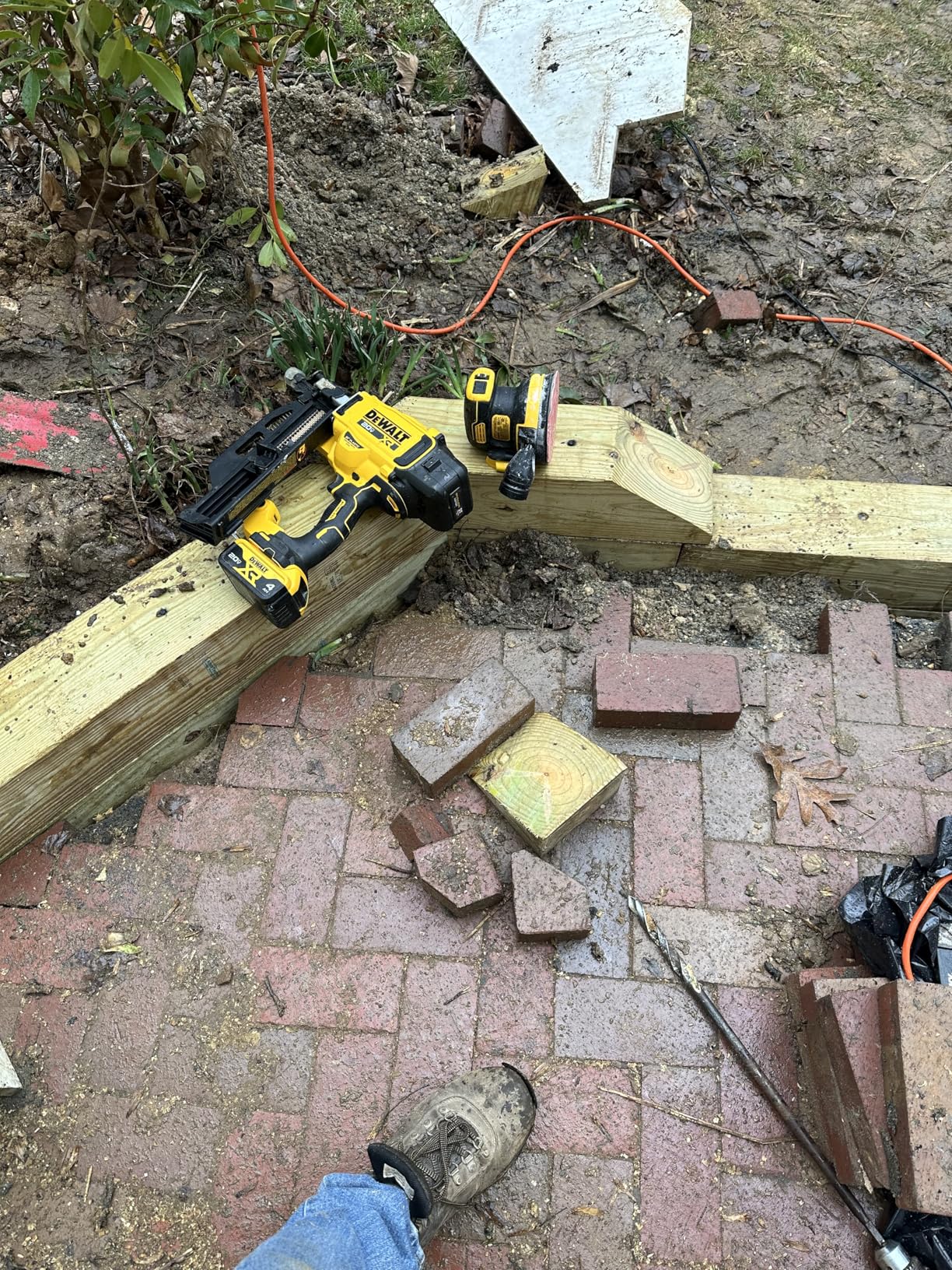 20V 21DEG FRAMING NAILER BARE customer photo 2
