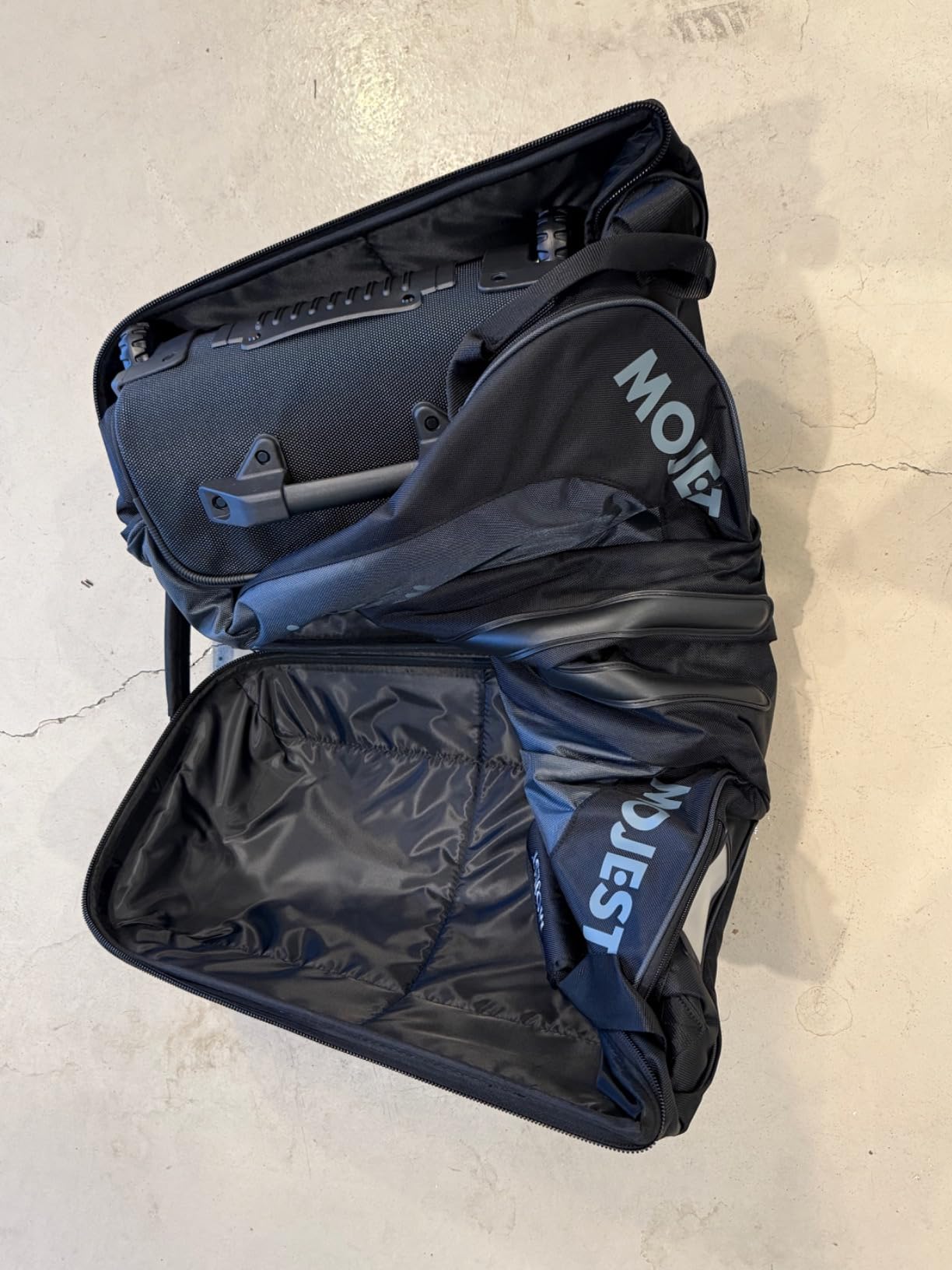 Golf Travel Bags for Airlines with Wheels, Hard Case Top and 1680D Heavy Duty Oxford Protect Golf Clubs, Lightweight and Easy to Maneuver customer photo 1