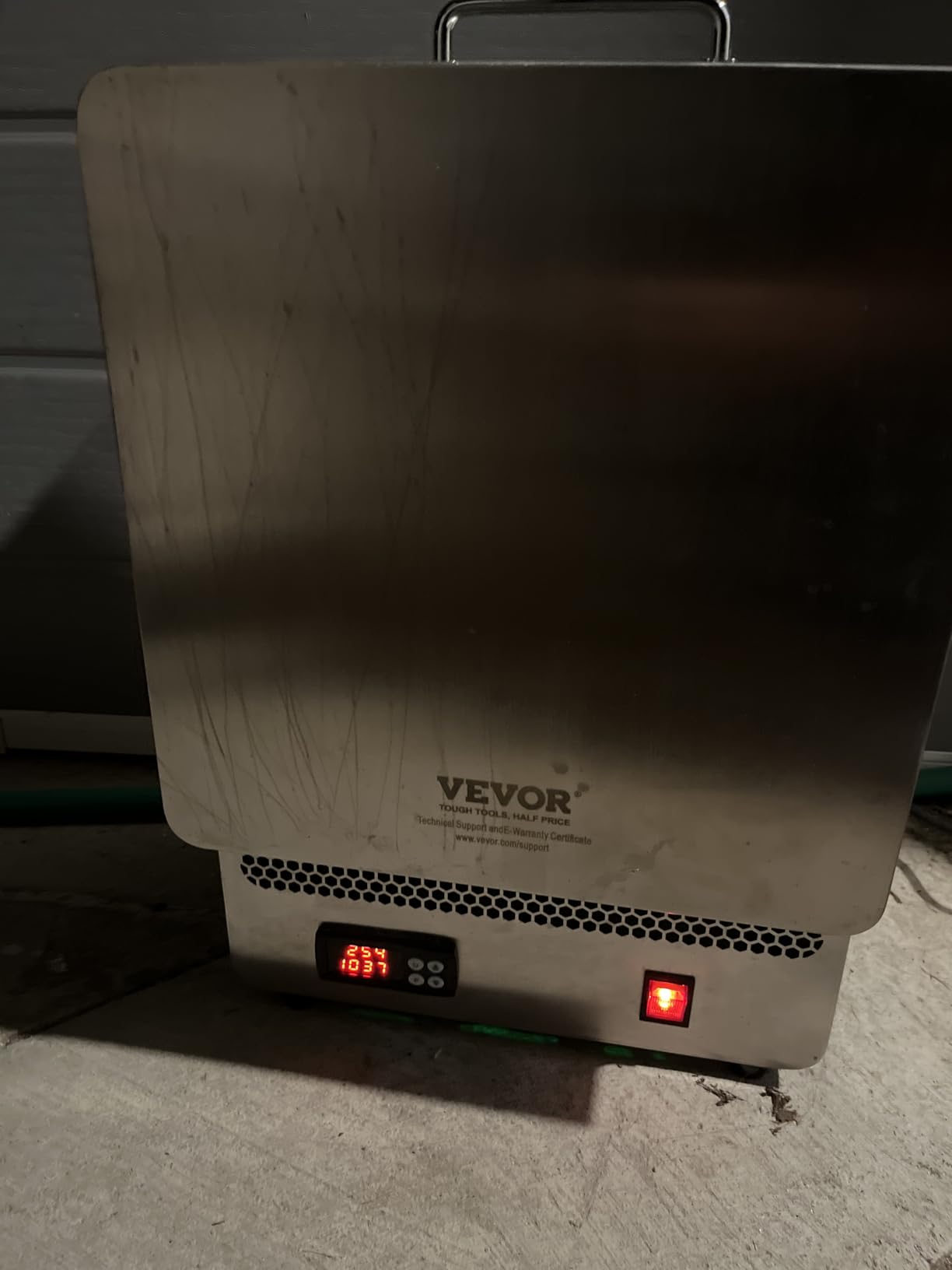 VEVOR Electric Kiln, 1500W Melting Furnace Max Temperature 2192F/1200C, Stainless Steel, for Wax Casting, Clay DIY, Metal Tempering, Glazing on Pottery, Silver customer photo 2
