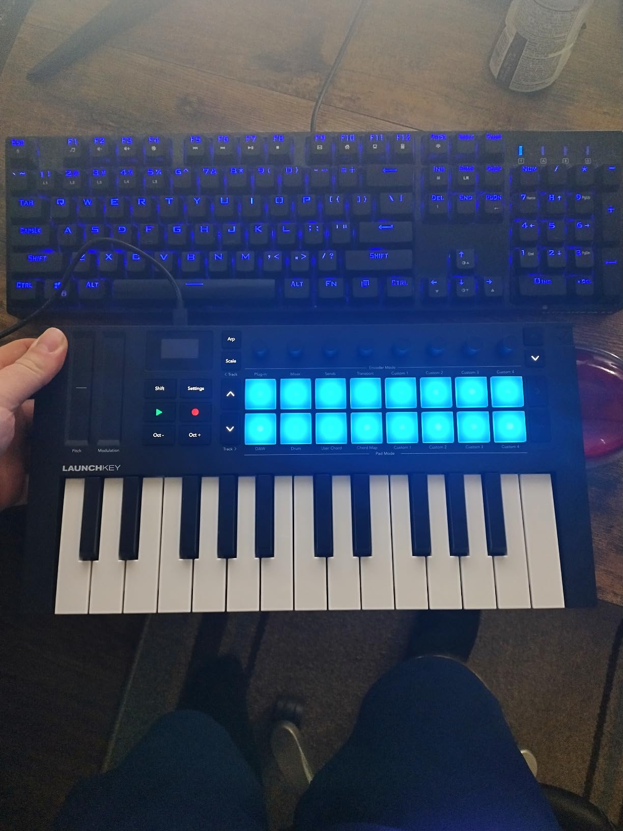Novation Launchkey 61 MK4 - 61 key Semi-Weighted, USB, MIDI Keyboard Controller with DAW Integration. Chord & Scale Modes, 8 Drum Pads, & Arpeggiator - Includes Software Bundle for Music Production customer photo 2