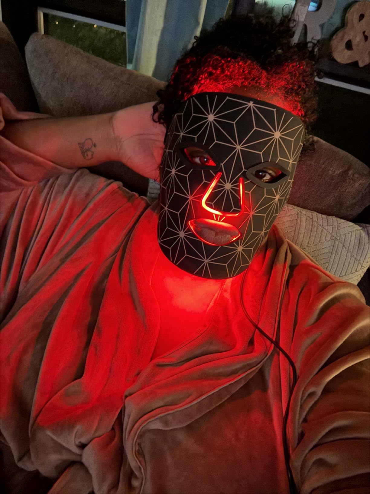 Red Light Therapy for Face and Neck, 8 Colors LED Face Mask Light Therapy with 850NM Near Infrared, 3000 mAh Rechargeable 6-In-1 Red Light Therapy Mask Set Skin Care Device for Skin Rejuvenation customer photo 1