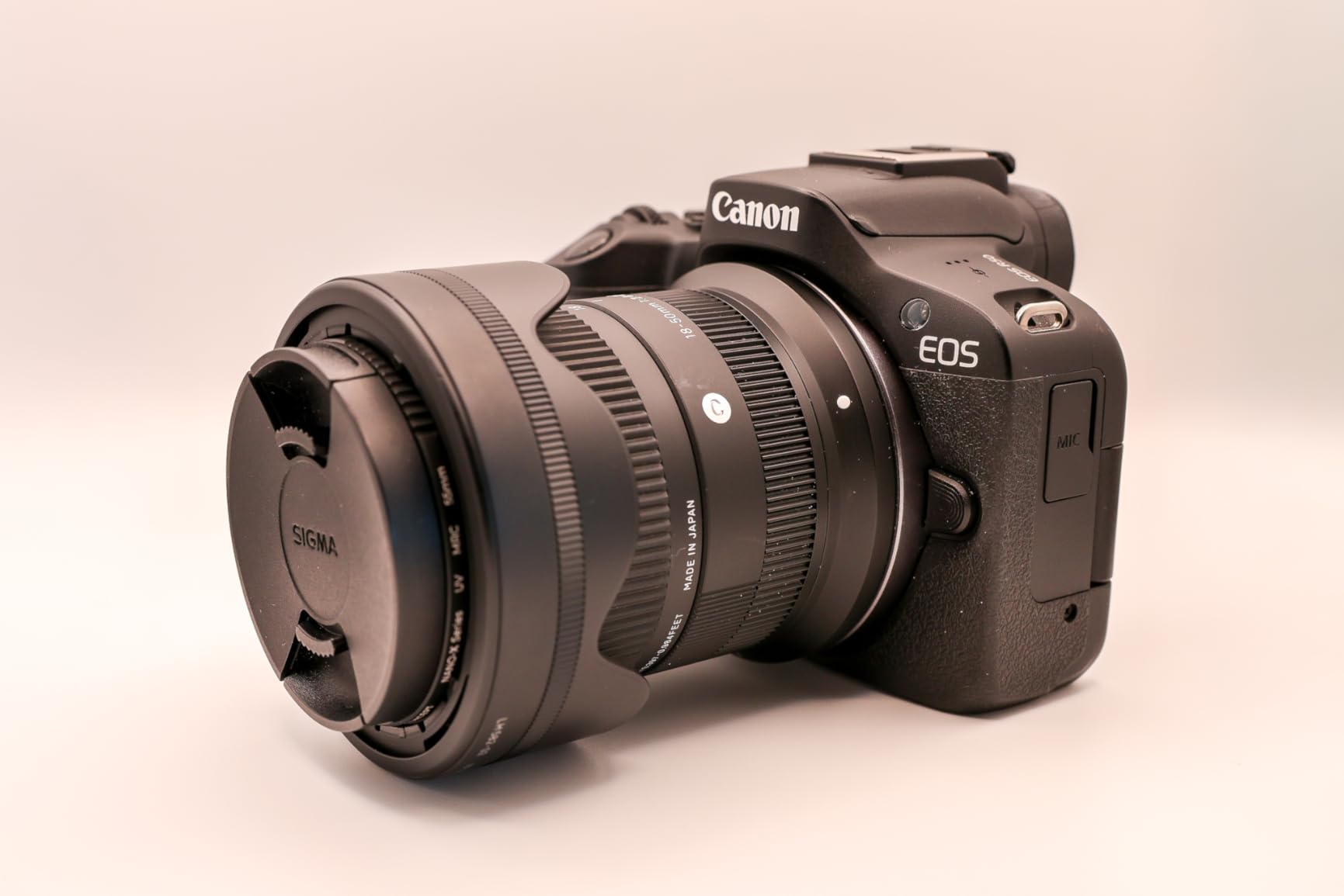 SIGMA 18-50mm F2.8 DC DN Contemporary Lens for Canon RF Mount Mirrorless Cameras customer photo 1