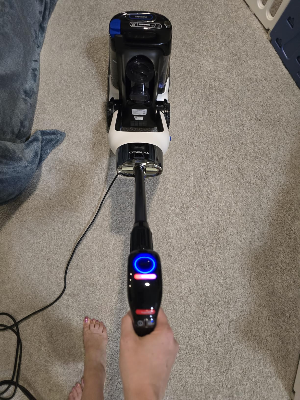 Tineco CARPET ONE Cruiser Smart Carpet Cleaner, Self-Cleaning and FlashDry, Deep Cleaning for Pet, Carpet and Upholstery, 167°F PowerDry, 130W Powerful Suction SmoothPower customer photo 2