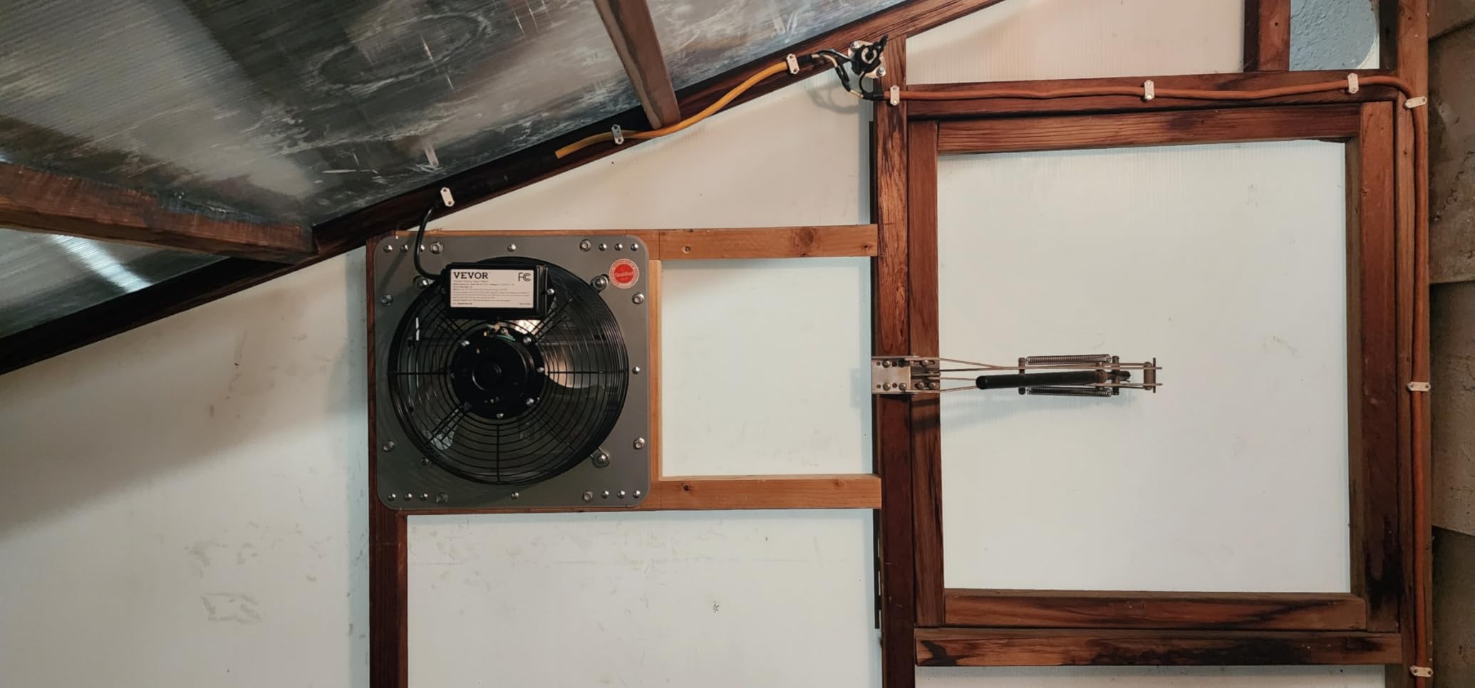 VEVOR 24'' Exhaust Fan, Wall Mounted Attic Fan with Variable Speed, 3320 CFM, Automatic Shutter, Ventilation and Cooling, Silver, Fan Only customer photo 1