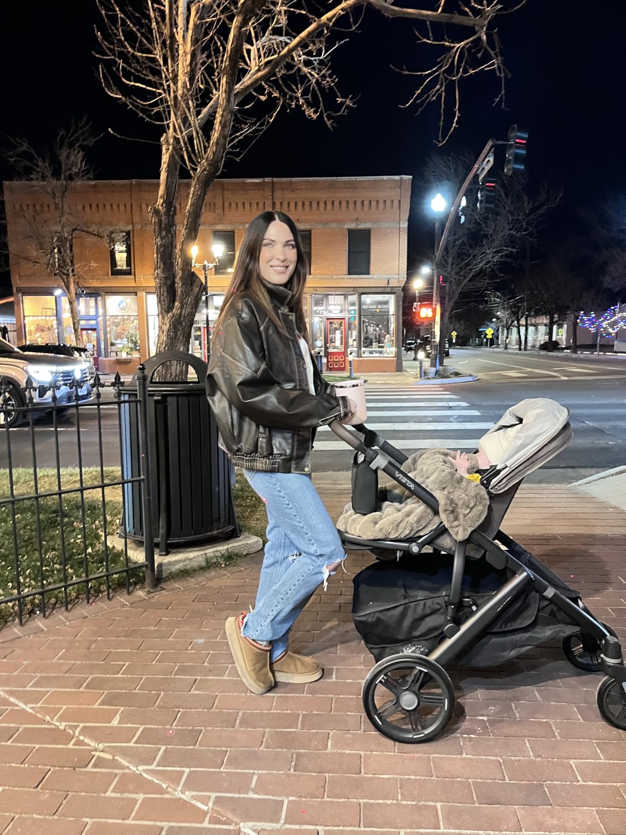 UPPAbaby Vista V3 Convertible Single-to-Double Stroller, Jake (Charcoal/Carbon Frame) customer photo 2