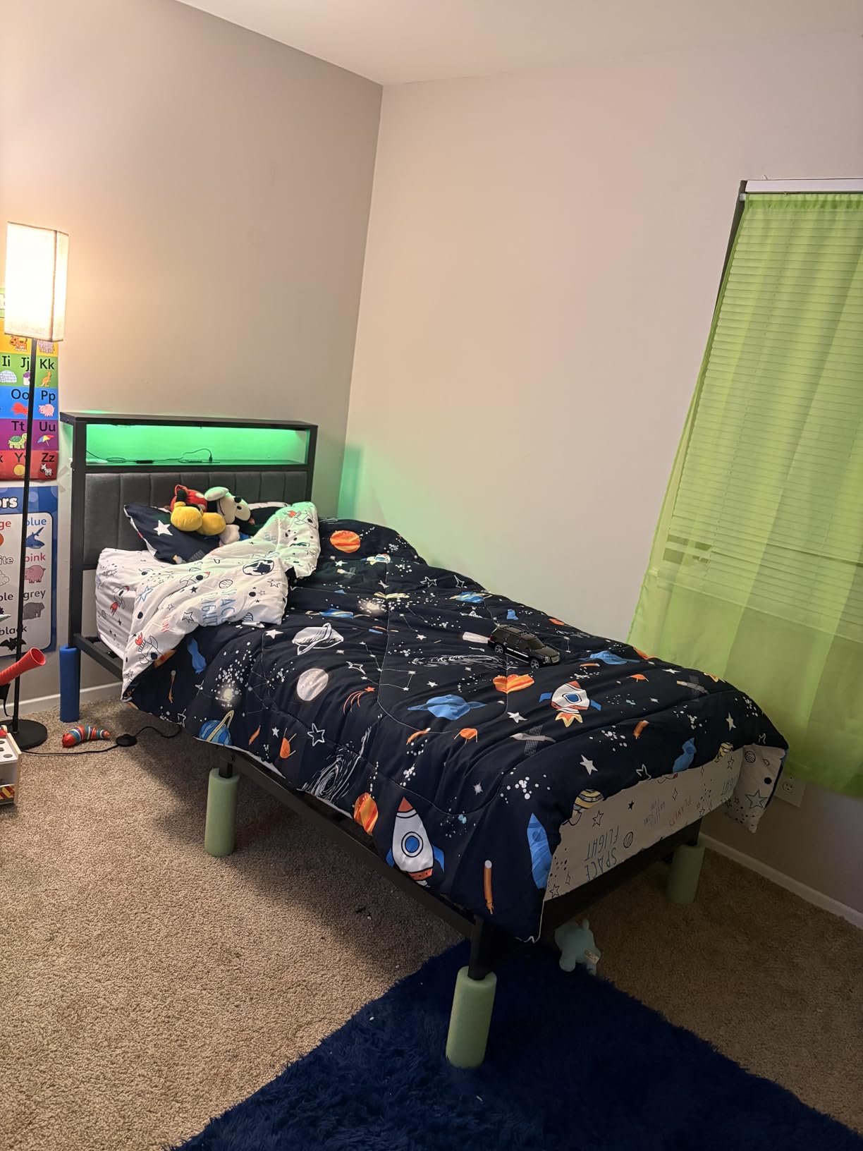 Furnulem Queen Size Bed Frame with Charging Station and LED Lights, Platform Bed with Metal Slats, Grey Upholstered Headboard with 2-Tier Storage Shelves, No Box Spring Needed customer photo 1