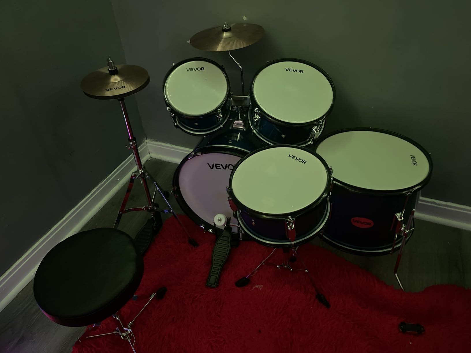 VEVOR Kids Drum Set, 5 Piece 16in Beginner Youth Full Drum Set with Bass Toms Snare Floor Drum Adjustable Throne Cymbal Hi-Hat Pedal and Two Pairs of Drumsticks, Starter Drum Kit for Child Kids, Black customer photo 2