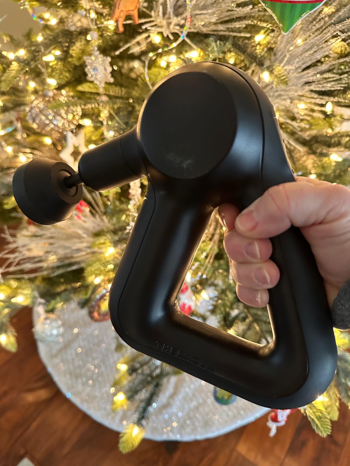 TheraGun Therabody Relief - Quiet Deep Tissue Therapy Massage Gun - Bluetooth Enabled, Electric Percussion Massage Gun for Pain in Neck, Back, Leg, Shoulder and Foot (Black) customer photo 2