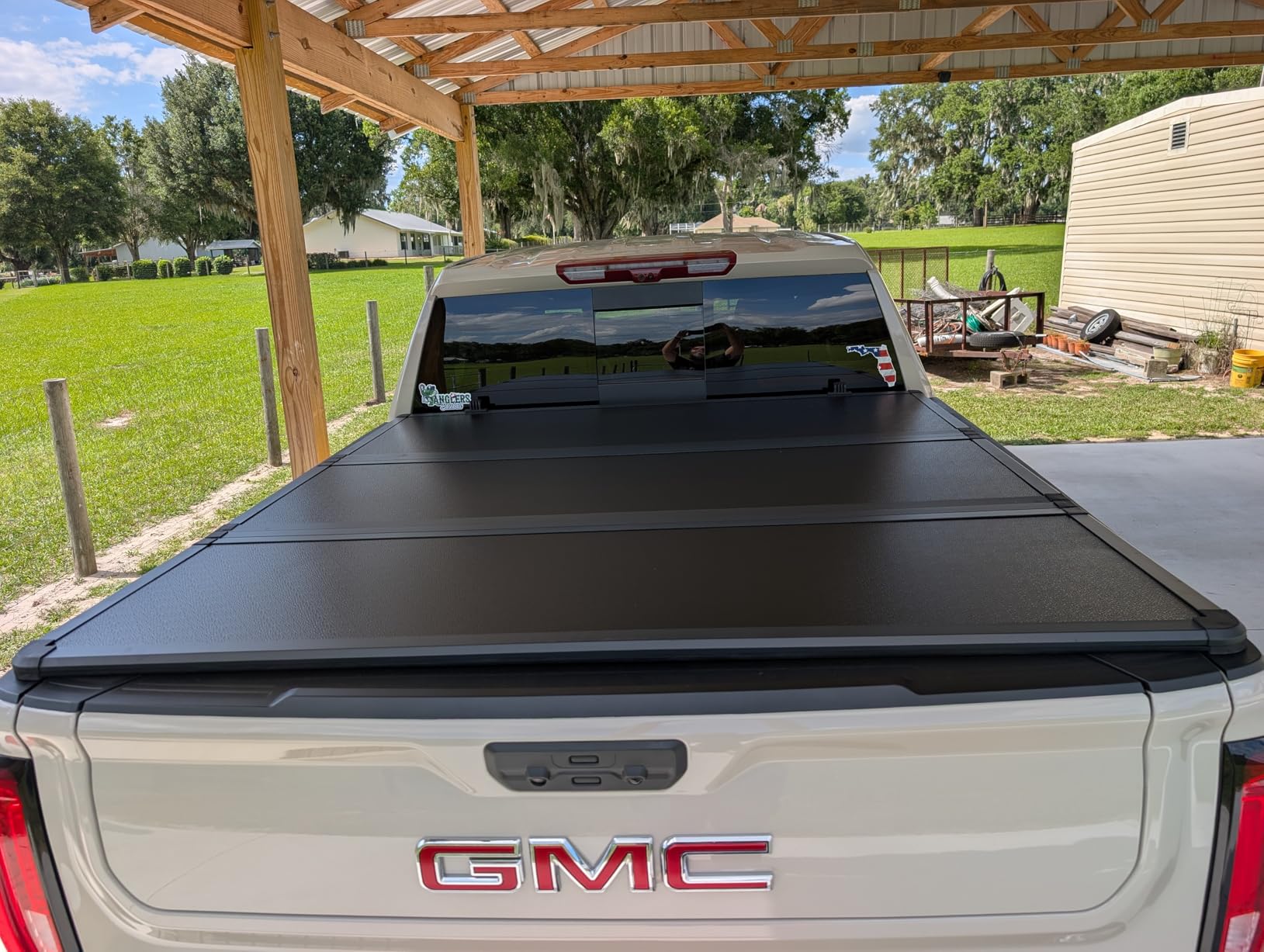 Fold Truck Bed Covers Fits 2007-2026 Chevy Silverado/Sierra 1500 | FRP Hard, waterproof, theft-proof, Cold- and heat-resistant, 400-pound weight capacity 5' 8