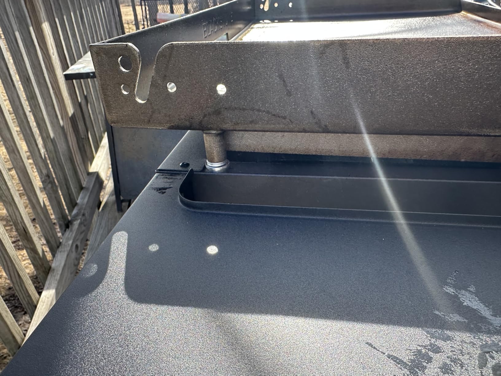 Blackstone 28 Inch Original Omnivore Griddle 2206, 2 Burner Griddle Outdoor Flat Top Grill, Propane Portable Gas Grill customer photo 2