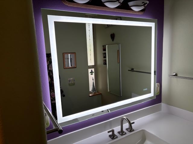 Hivone 40X32 LED Bathroom Mirror with Lights, Anti-Fog, Dimmable, Backlit + Front Lit, Smart Bathroom Vanity Mirror, Memory Function, Shatterproof, Tempered Glass (Horizontal/Vertical) customer photo 2