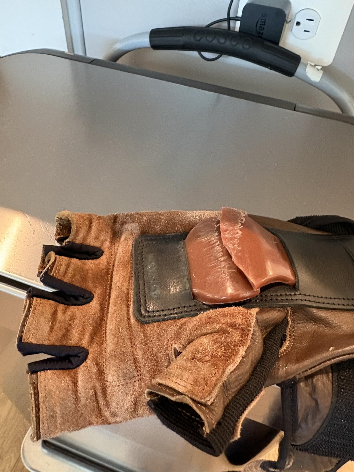 Fxnction Shredder Wrist Guards for Onewheeling, Skateboarding, Sports Protective Wrist Guard, Half Finger Gloves with Impact Absorption customer photo 1