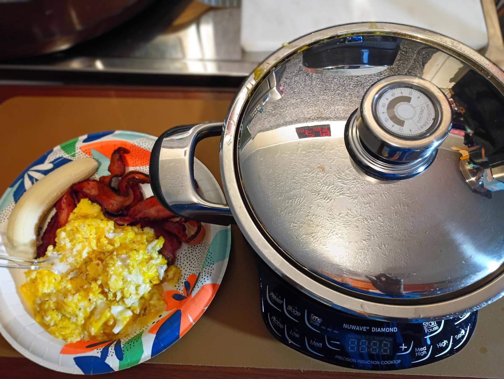 Nuwave Portable Induction Cooktop Diamond with Probe, Advanced Countertop Burner, 91 Temps from 100°F to 500°F, 12