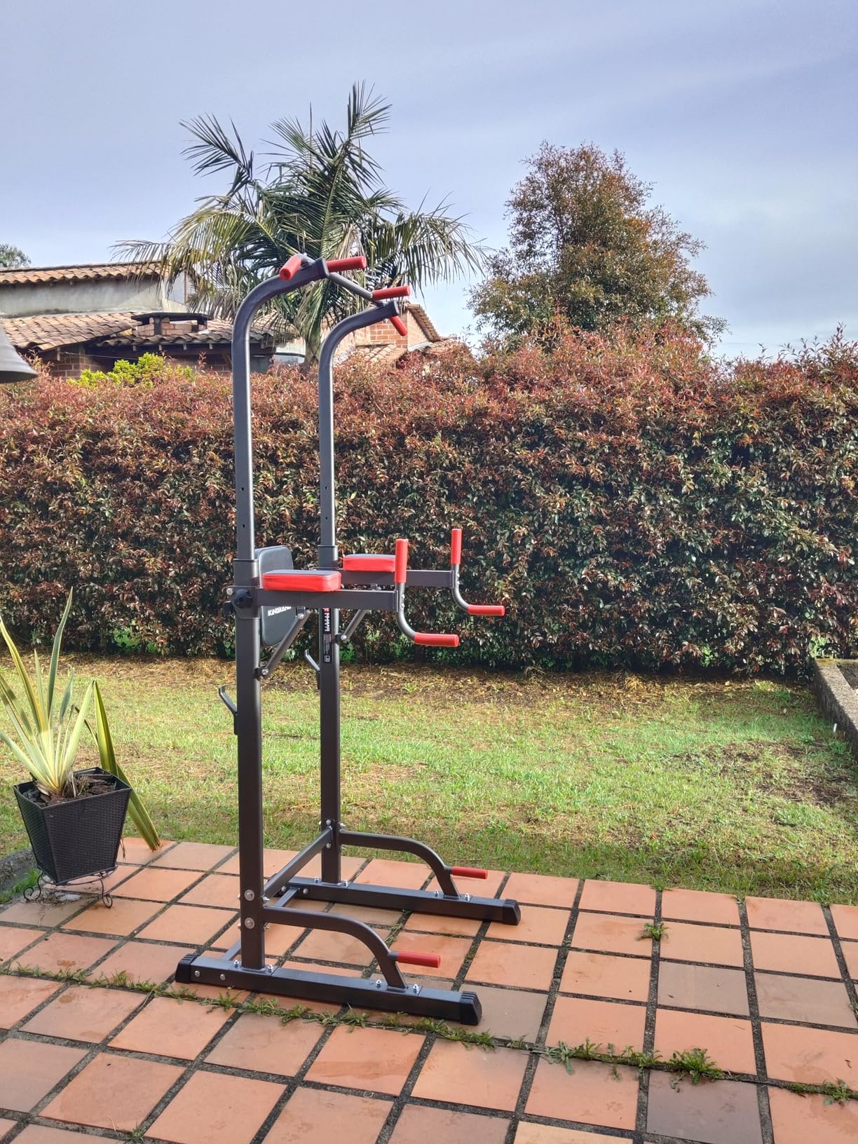 K KiNGKANG Power Tower Dip Station, Multi-Function Assistive Trainer Pull Up for Home Gym Muscle Building and Beginner Exercises, Load 450LBS customer photo 1