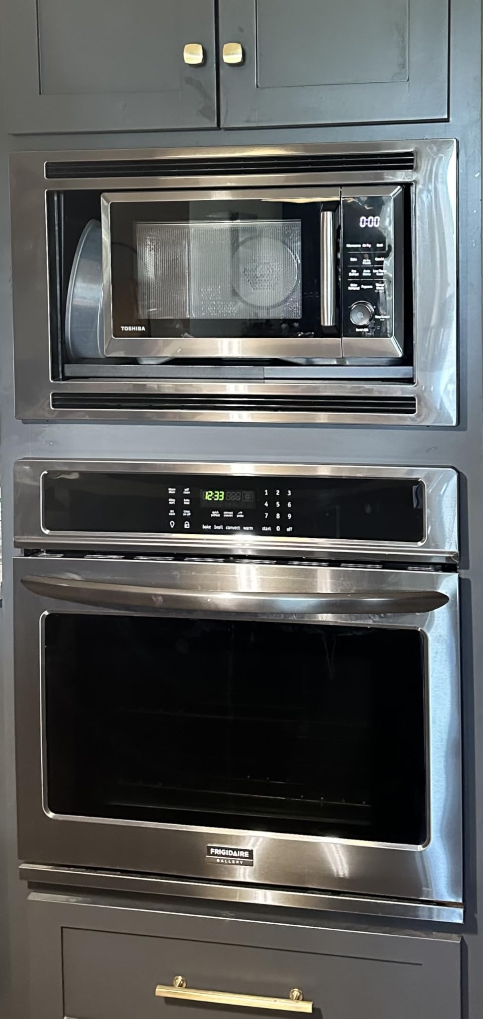 TOSHIBA Air Fryer Combo 8-in-1 Countertop Microwave Oven, with Convection, Broil, Odor Removal Mode, 12.4