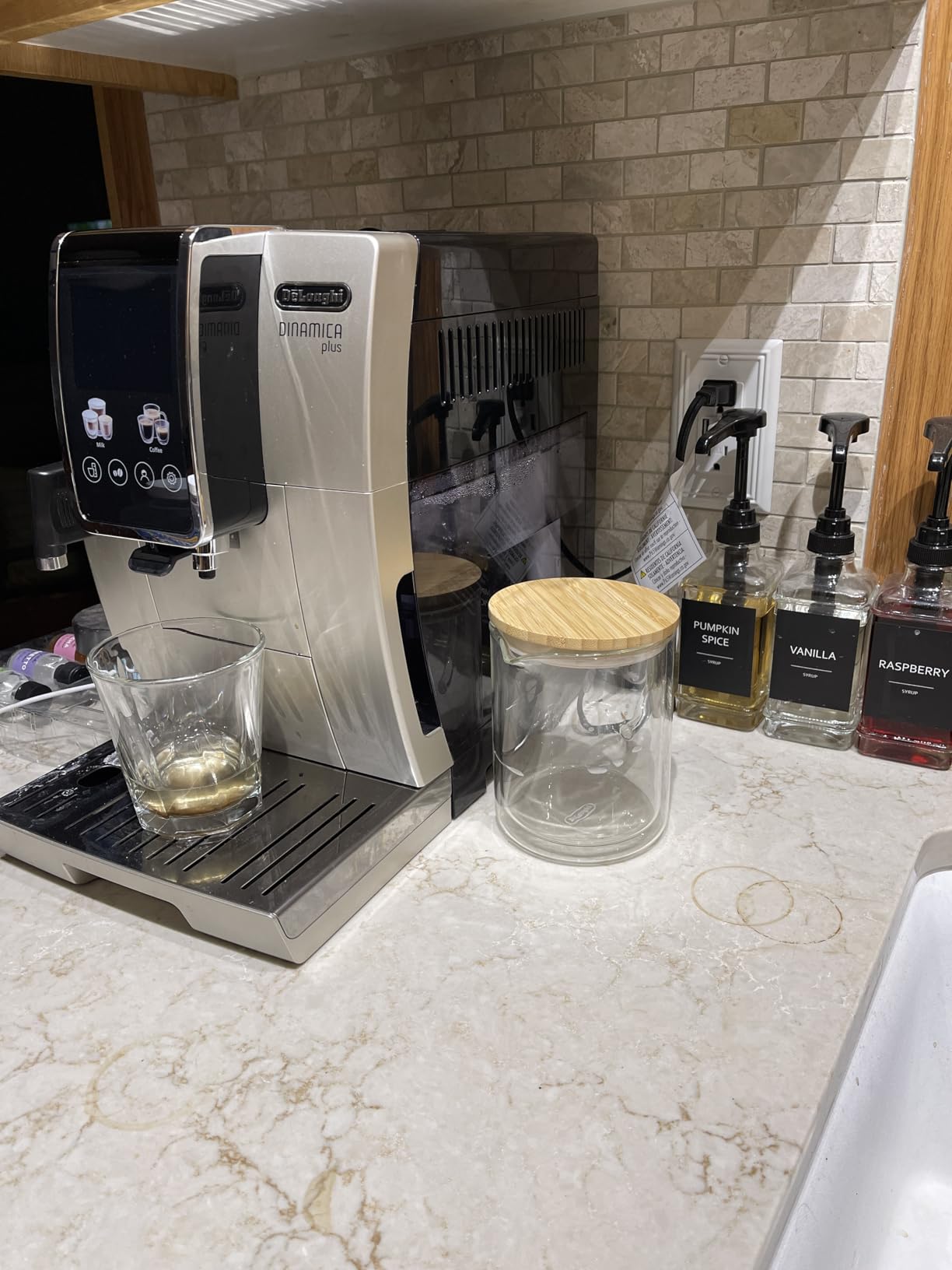 De'Longhi Dinamica Plus Fully Automatic Espresso Machine - Brew Personalized Coffee for up to 4 User Profiles, 24+ Recipes, Built-in Grinder & Automatic Milk Steam Wand customer photo 2