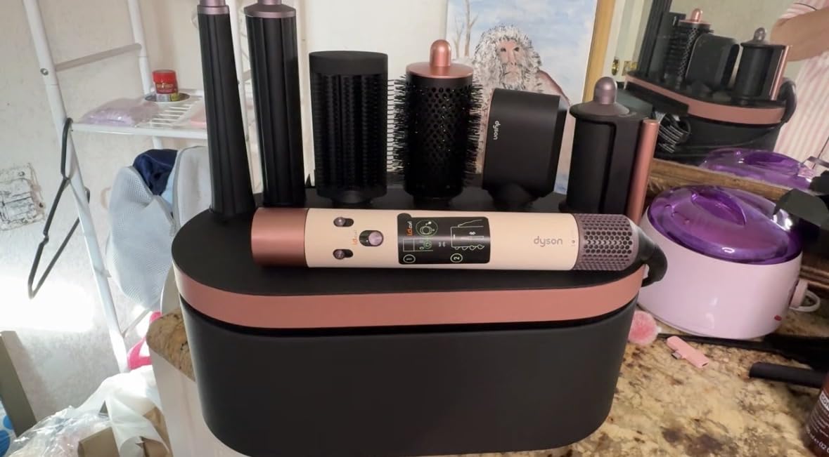 Dyson Airwrap i.d. customer photo 2