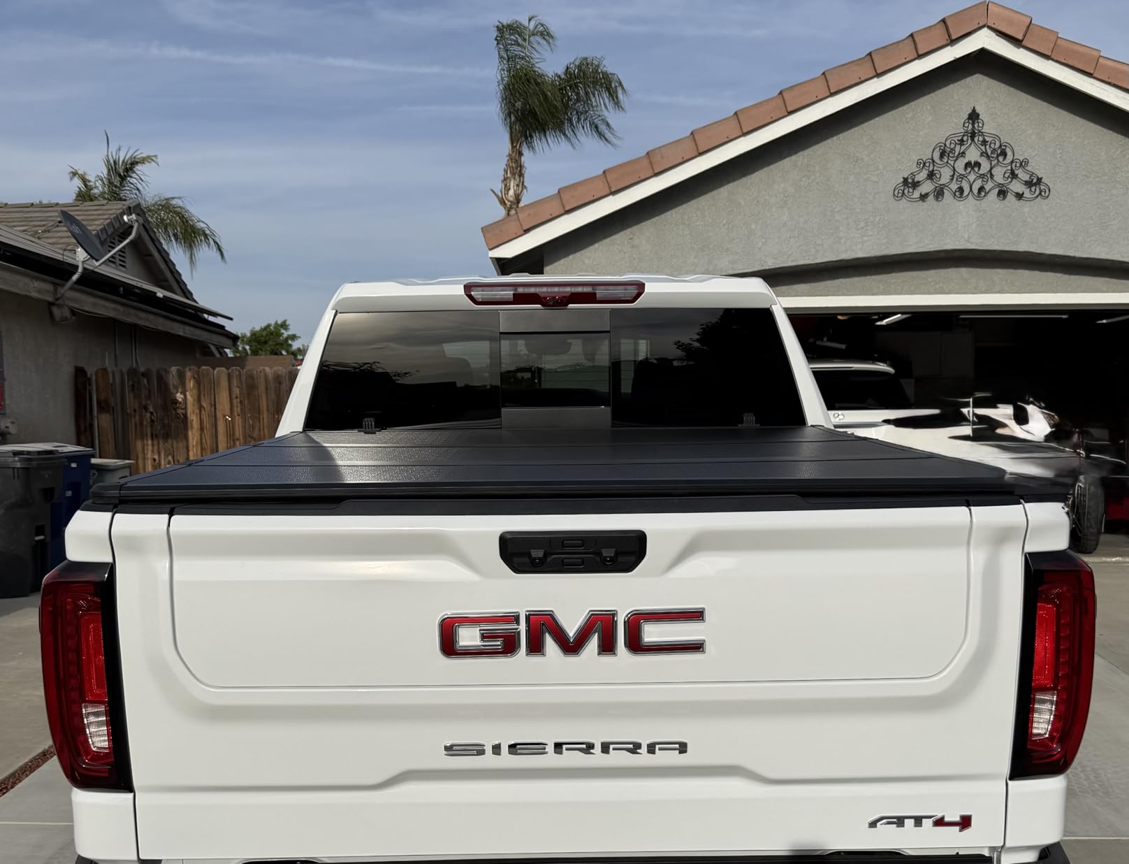 Hard Low Profile Quad-Fold Aluminum Truck Bed Tonneau Cover Compatible with 2019-2026 Chevy Silverado/GMC Sierra 5' 8