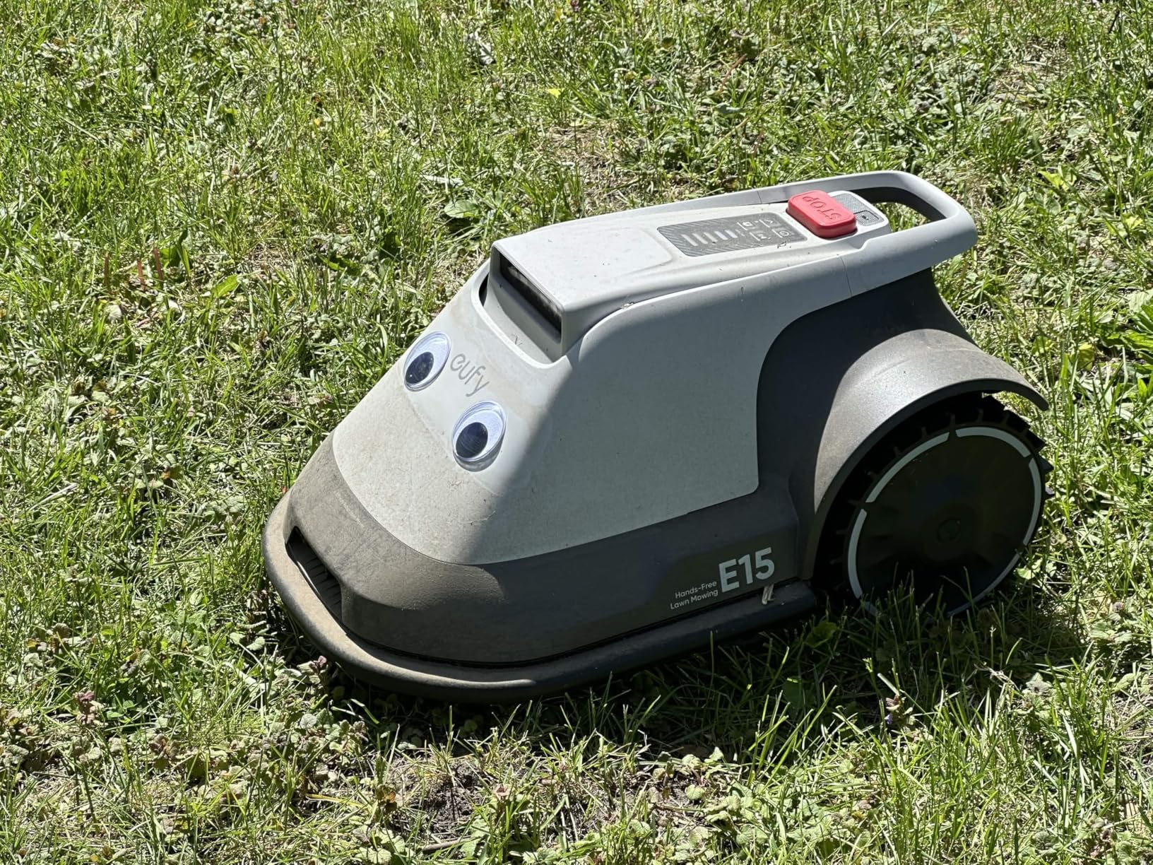 Mammotion E15 Robot Lawn Mower, Auto Mapping, Pure Vision Navigation, Wire Free RTK Free, Multi-Zone Management, AI 3D Obstacle Avoidance, GPS Anti-Theft, 0.2 Acres, 18 Degree Slope, App Control customer photo 1
