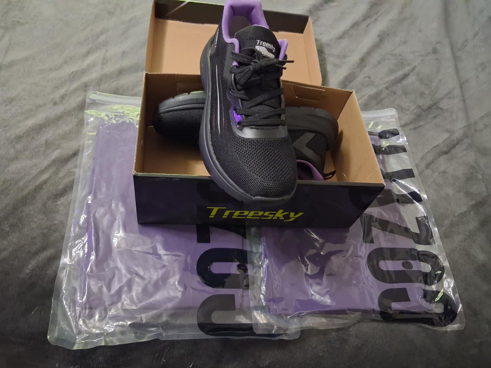 Treesky Non Slip Work Shoes for Women - Ultra Lightweight Slip Resistant Sneakers for Nursing, Food Service & Kitchen, Ideal for Wet Environments, Walking & Standing All Day customer photo 2