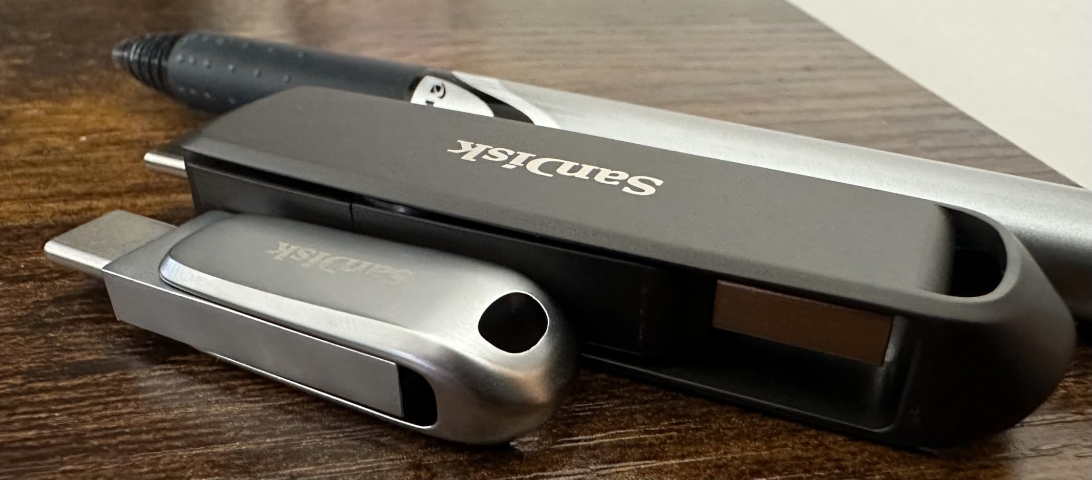 SANDISK 1TB Extreme PRO Dual Drive, USB-C+USB-A, Up to 1000MB/s Read Speeds customer photo 2