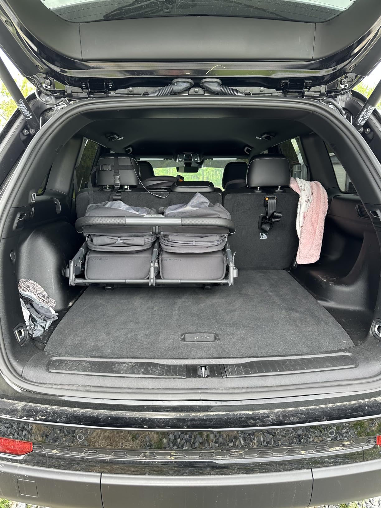 UPPAbaby Minu Duo Side-by-Side Double Stroller - Lightweight + Compact Design for Travel - Greyson (Charcoal Mélange/Carbon Frame/Saddle Leather) customer photo 2