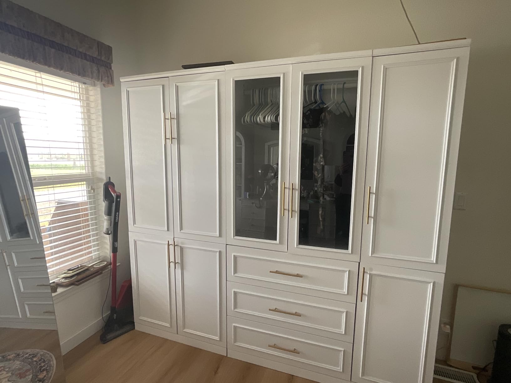 FUFU&GAGA Wardrobe Closet Collection with Doors, Modern White Bedroom Armoire System with Gold Handles, Modern Clothes Storage Cabinet with Drawers, Shelves, Hanging Rods, 79.1