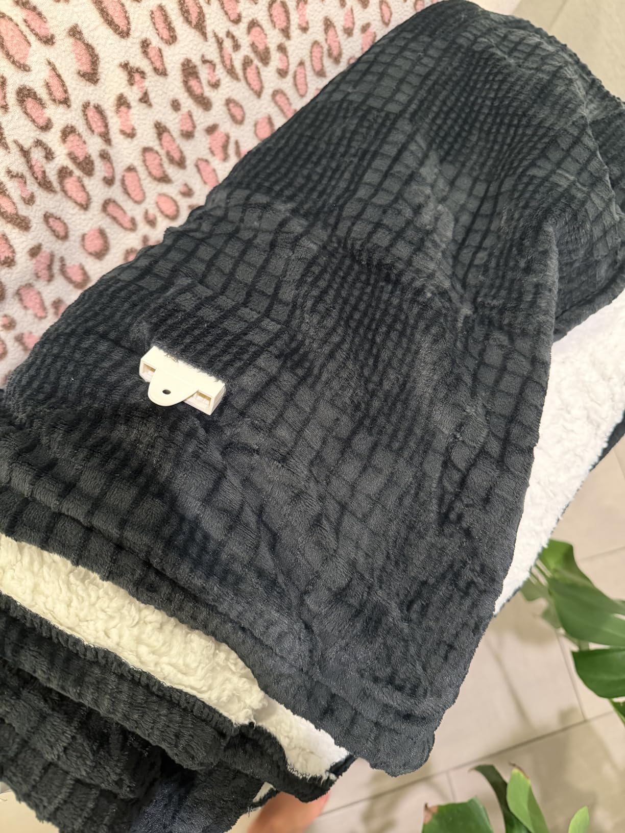Texciting Heated Blanket Electric Throw 50
