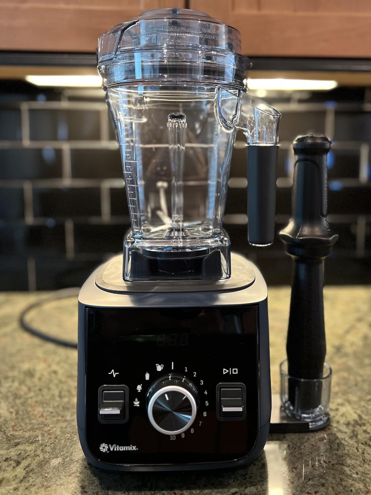 Vitamix Ascent X2 SmartPrep Kitchen System, Professional-Grade Blender, Stainless-Steel Blades, 12-Cup Food Processor Attachment, 48 Oz Blender Container, Black customer photo 1