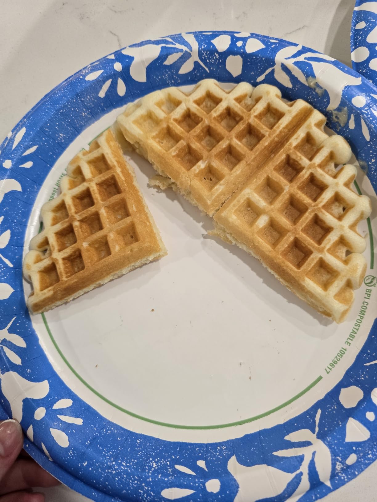 Cuisinart Waffle Maker, 1250W Round Classic Waffle Iron, 5-Setting Adjustable Browning Control, WMR-CANAS, Brushed Stainless customer photo 2