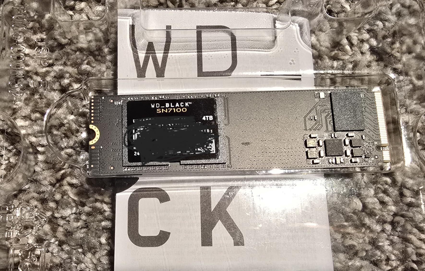 WD_Black SN7100 4TB NVMe SSD - Gen4 PCIe, M.2 2280, Up to 7,000 MB/s Read Speed, Up to 6,700 MB/s Write Speed, Next Gen TLC 3D NAND, for Laptops, Handheld Gaming Devices - WDS400T4X0E customer photo 2