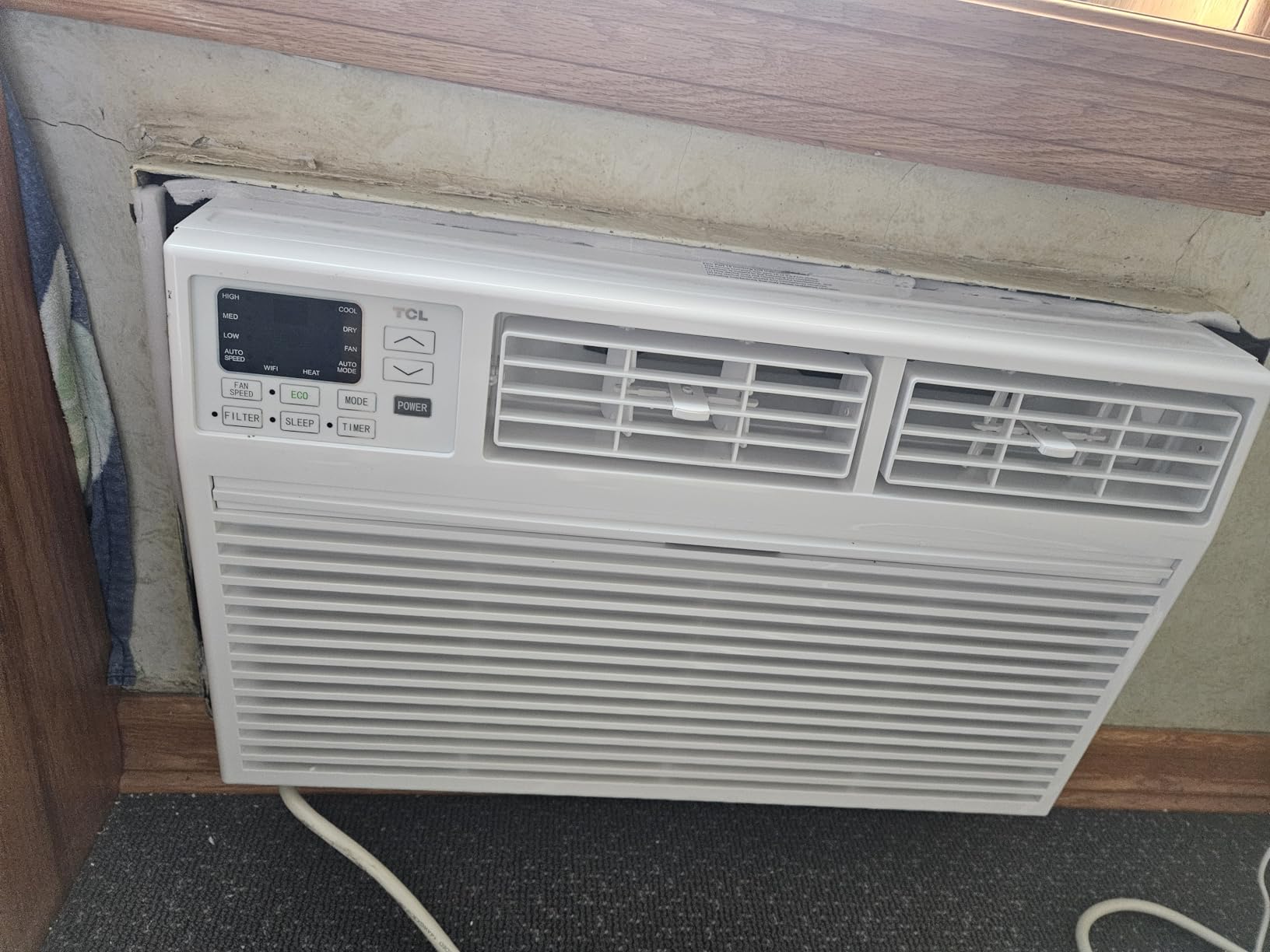 TCL H8T91H Heat 8,000 Smart Through-The-Wall Air Conditioner, Heater, Fan & Dehumidifier, 350 Sq. Ft, Remote Control, Compatible with Alexa/Google Assistant, 8000 BTU, White customer photo 1