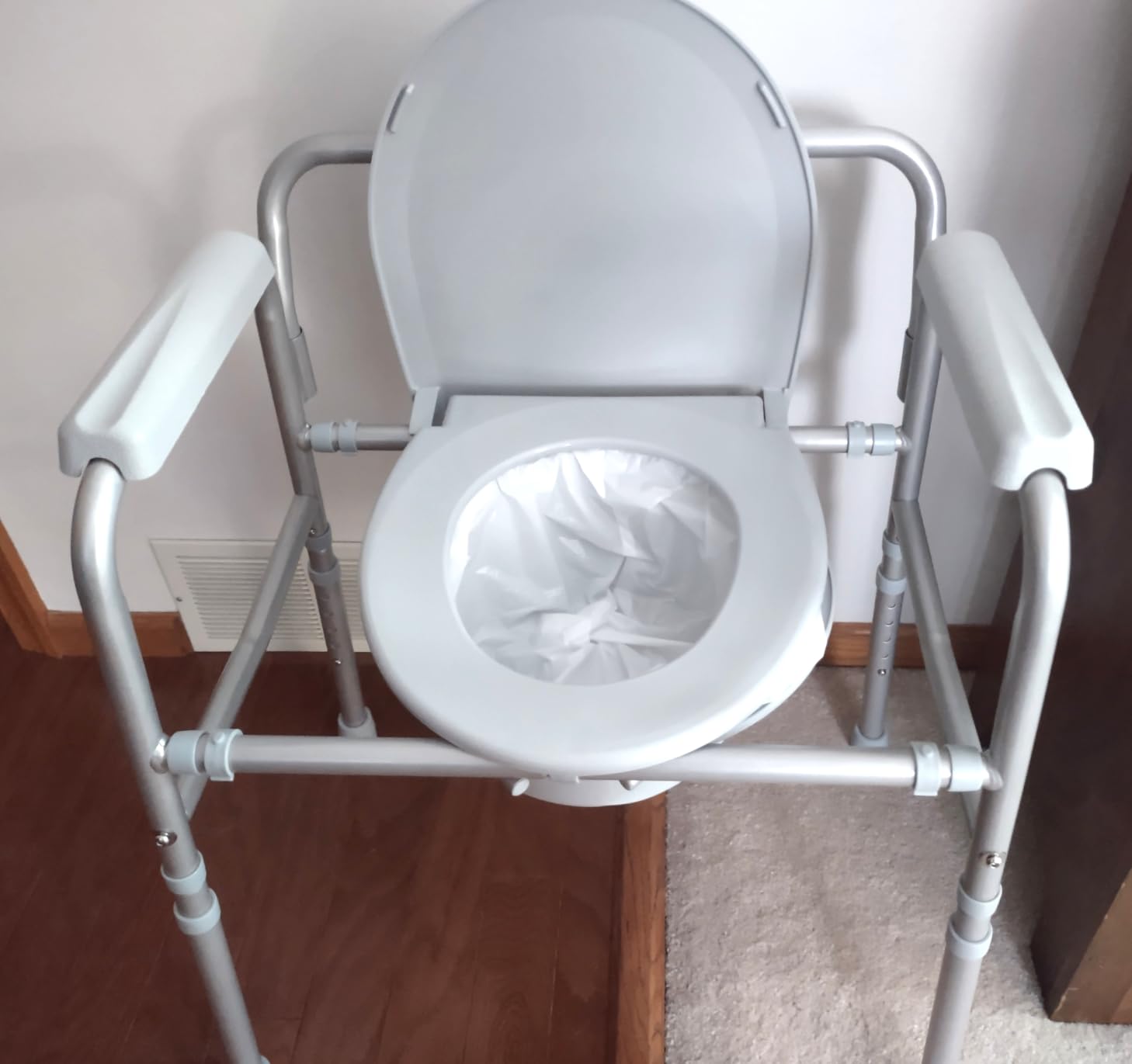 HOMLAND 3-in-1 Bedside Commode Chair with Sturdy Dual-Crossbar Support Construction, Stable Portable Commode Toilet with 7.5Qt Potty Bucket, 350 Lbs Bedside Commodes for Seniors, Silver customer photo 1