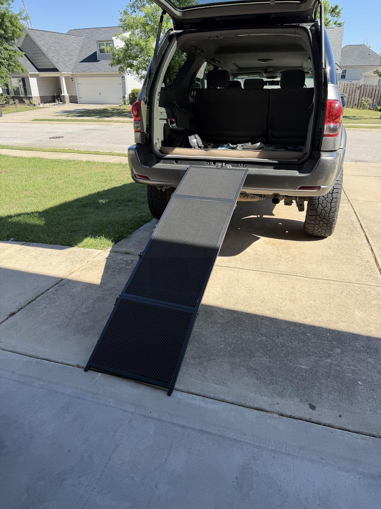 74'' L & 20'' W Longest Dog Ramp for Car - Extra Wide Portable Pet Dog Ramps for Large Dogs, Dogs Cars Ramp for Car SUV/Truck/RV/Bed, Lightweight Ramps with Non-Slip Mesh Up to 250LBS, Black customer photo 1