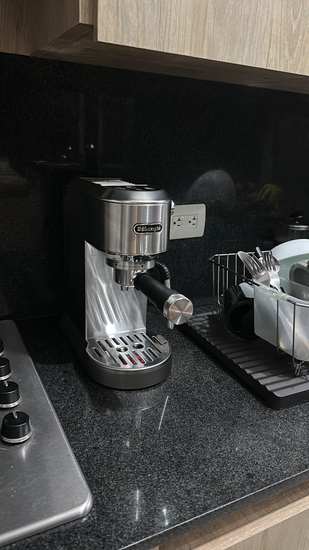 De'Longhi Dedica Duo Compact Espresso Machine - Cold Brew Coffee Maker with Milk Frother Wand, Stainless Steel customer photo 2