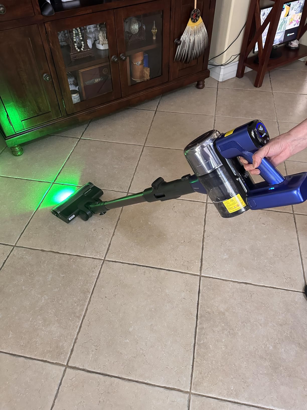 Tineco Pure ONE S50 Pro Cordless Vacuum, 150AW Suction, 95Min Runtime, Anti-Tangle Brush, 120° Green Light, Easily Tackles Large Debris, Stick Vacuum Cleaner for Pet Hair, Carpet & Hard Floor customer photo 2